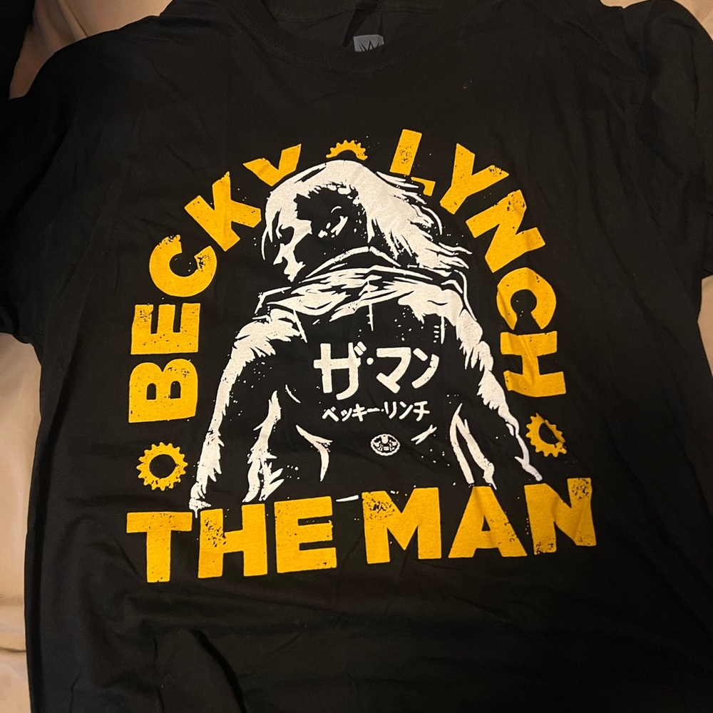 Becky Lynch WWE shirt